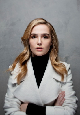 Zoey Deutch Poster 3677869