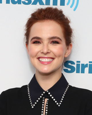 Zoey Deutch Poster 3753727