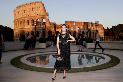 Zoey Deutch Poster 3865952
