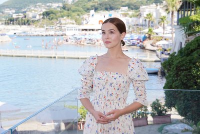 Zoey Deutch Poster 3865956
