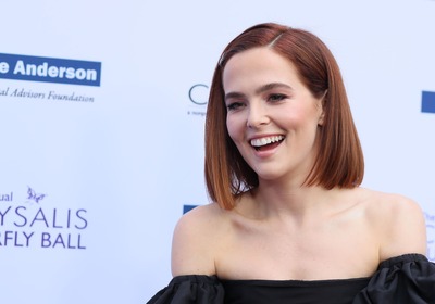 Zoey Deutch Poster 3865970