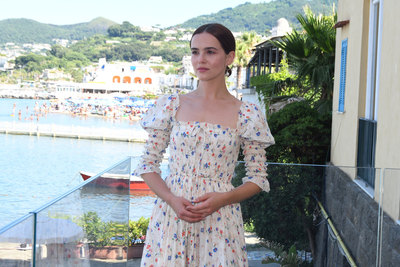 Zoey Deutch Poster 3865983