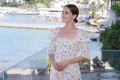Zoey Deutch Poster 3865991