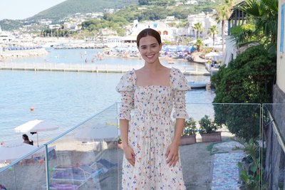 Zoey Deutch Poster 3866018