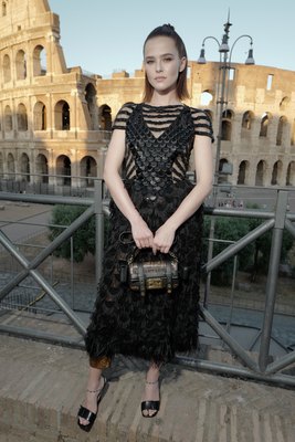 Zoey Deutch Poster 3866022