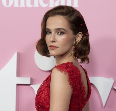 Zoey Deutch Poster 3893517