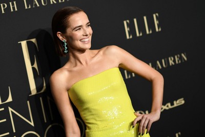 Zoey Deutch Poster 3893586