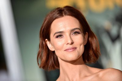 Zoey Deutch Poster 3893705