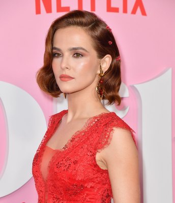 Zoey Deutch Poster 3893729