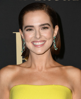 Zoey Deutch Poster 3893754