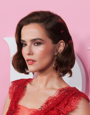Zoey Deutch Poster 3893807