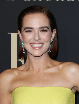 Zoey Deutch Poster 3893848