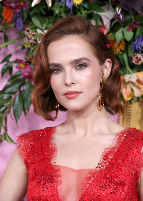 Zoey Deutch Poster 3893865