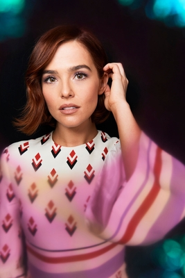 Zoey Deutch Poster 3925616