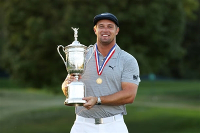 Bryson Dechambeau Poster 4082480
