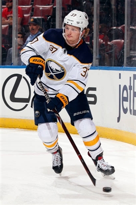 Casey Mittelstadt Poster 4032171