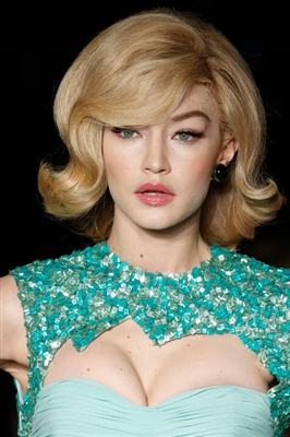 Gigi Hadid Poster 4099494