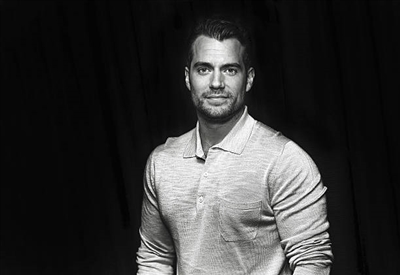 Henry Cavill Poster 4082267
