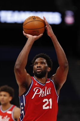 Joel Embiid Poster 3981789
