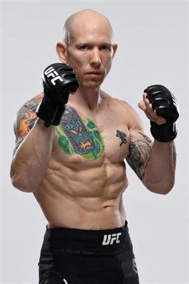Josh Emmett Poster 3966866