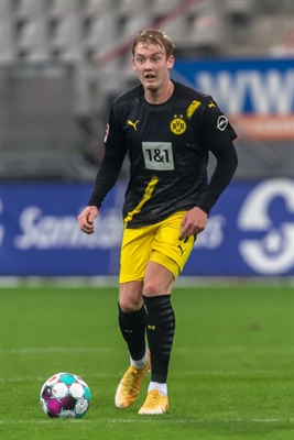Julian Brandt Poster 3996295