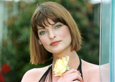 Linda Evangelista Poster 4111318