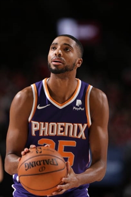 Mikal Bridges Poster 4043220